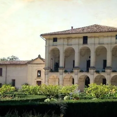Sleeps 12 With Pool And Wifi *