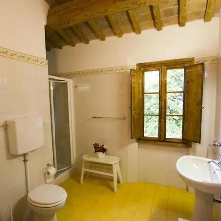 Vila Sleeps 12 With Pool And Wifi